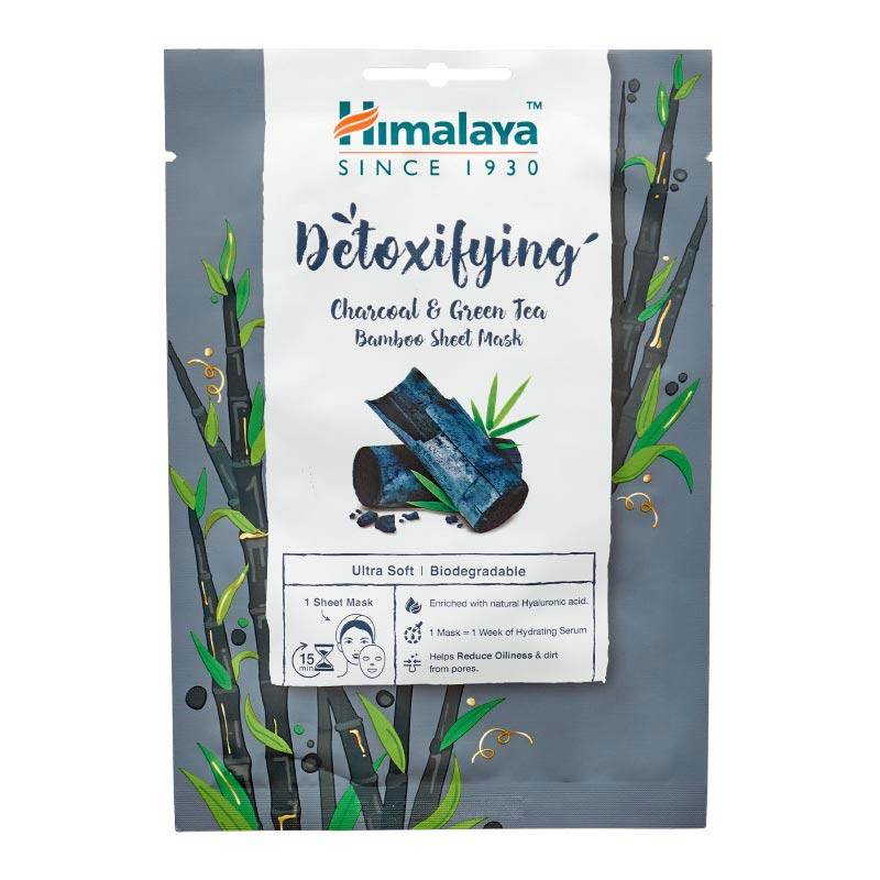 Тканевая детокс маска для лица с углем и зеленым чаем (DETOXIFYING Charcoal & Green Tea, Bamboo Sheet Mask) Himalaya | Хималая 30мл