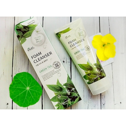 EKEL Foam Cleanser Green Tea Пенка для умывания с экстрактом зеленого чая 180 мл