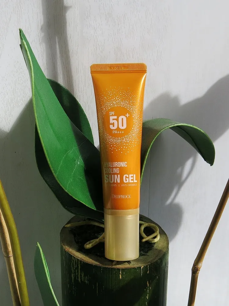 Deoproce Гель для лица увлажняющий солнцезащитный - Spf 50+/ pa +++ hyaluronic sun gel, 50г