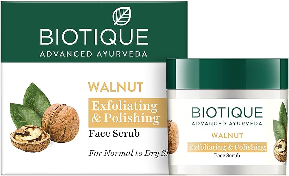 Biotique Walnut Exfoliating & Polishing Face Scrub Очищающий скраб для лица с маслом грецкого ореха 50г