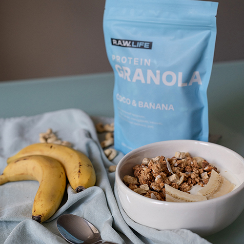 Гранола протеиновая "PROTEIN GRANOLA COCO & BANANA" Raw Life 220 г