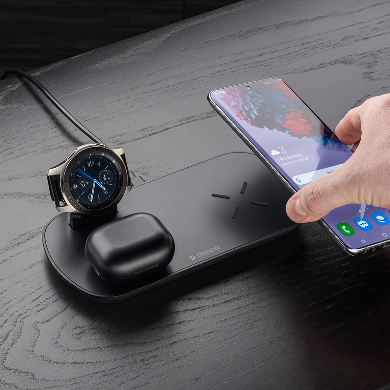 Беспроводное зарядное устройство Deppa 3в1 (D-24011) для смартфонов с Qi/ Galaxy Watch/ Galaxy Buds 17.5W Черный